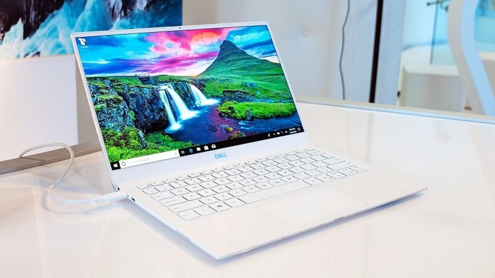 Laptop Dell XPS 9380